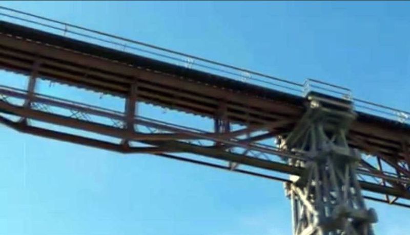 Trapukariu išardytas vokiškas Alytaus tiltas. Pav.: „Olita-Orany“