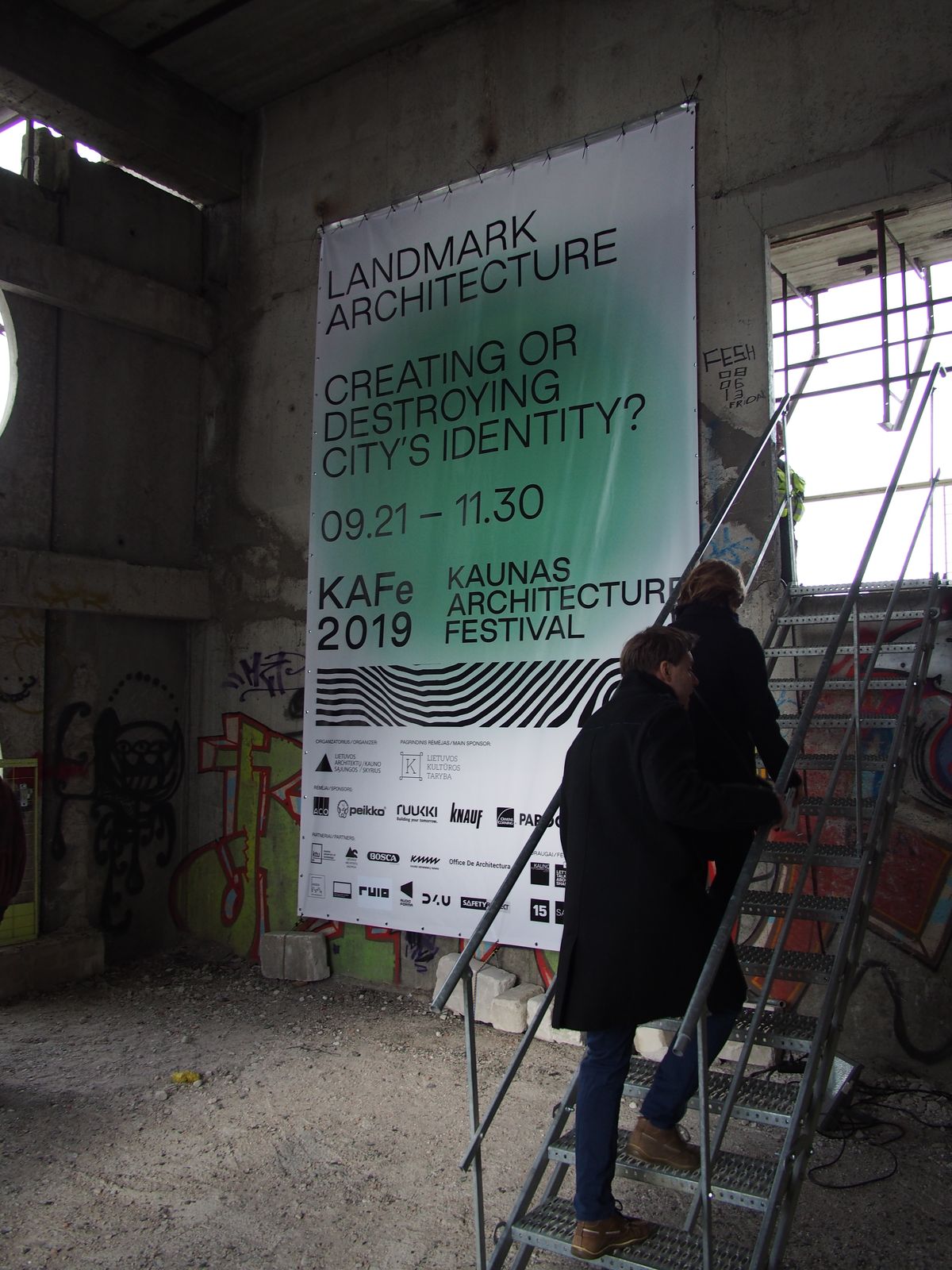 Kauno architektūros festivalis „KAfe 2019“ atidarymui sukvietė į nebaigtą statyti viešbutį "Britanika". Foto: ©PILOTAS.LT