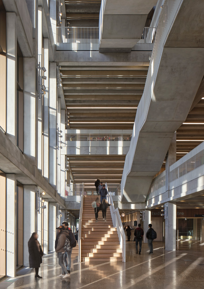  Kingstono universitetas (arch. „Grafton Architects“), 2022 metų Mies van der Rohe apdovanojimas. Foto: Dennis Gilbert. 