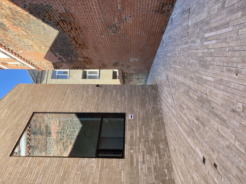 Amerikos architektas Algimantas Bublys įdėmiai seka Marijos Radijo būstinės projektą jau ne vienerius metus. Foto: ©Pilotas.LT