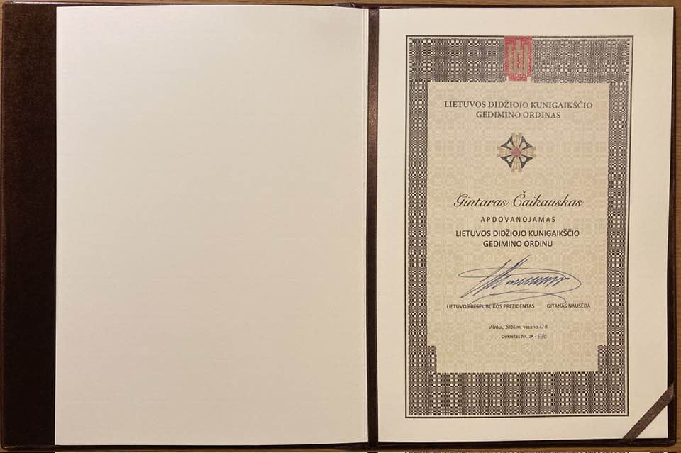 caikau_di_260200_e01_xxx