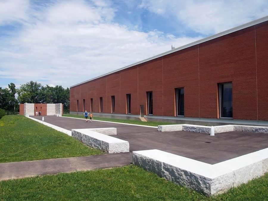 Kompanijos „Vitra“ miestelio promenada (arch. A.Siza, 2014 m.). 