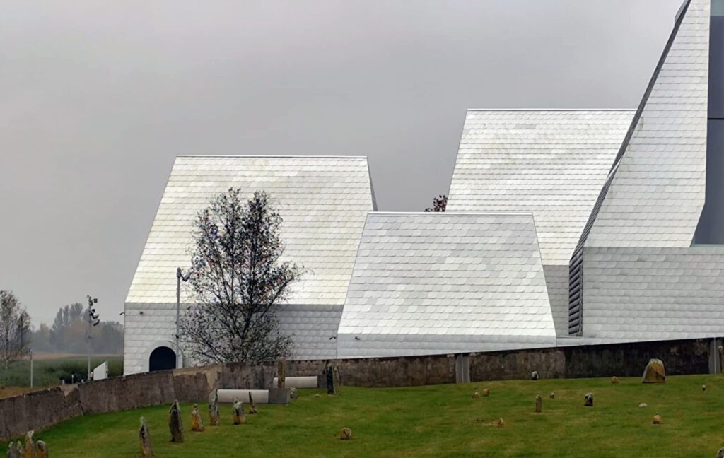  Žydų istorijos muziejus „Dingęs štetlas“ Šeduvoje (arch. Raineris Maklamäki ir kt., 2025 m.). Foto: Almanto Bružo. 
