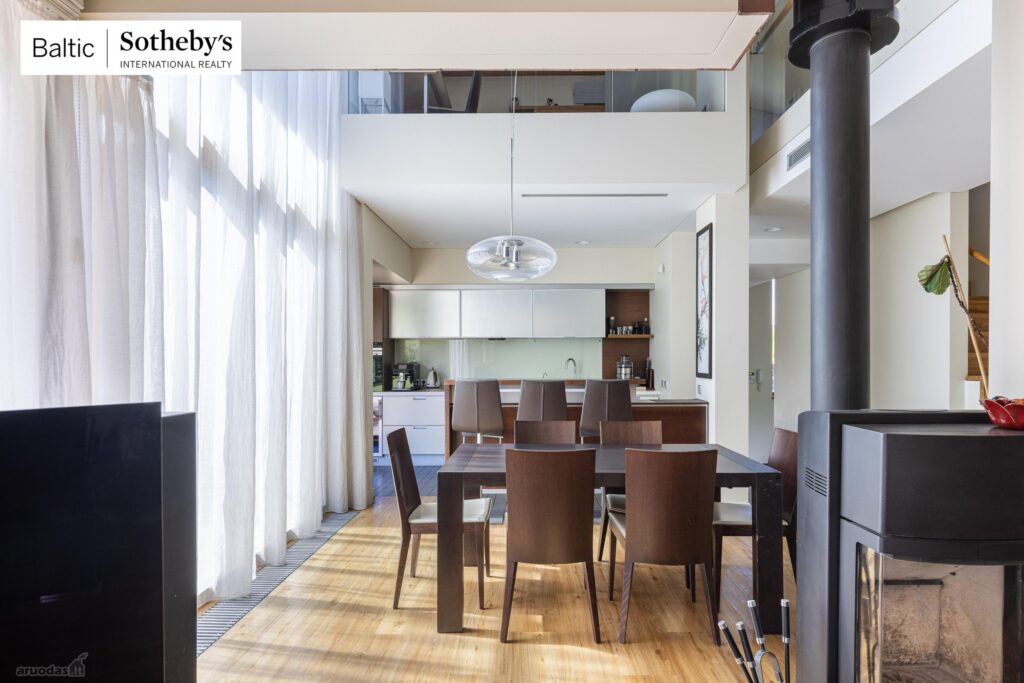 Gyvenamas namas Vėsos g. 8, Kaune (arch. R.Ralavičius, 2004 m). Foto: „Sotheby’s International Realty Baltic“