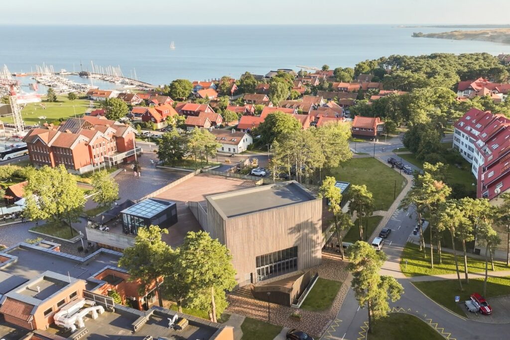 Nidos kultūros ir turizmo informacijos centras „Agila“ (rekonstrukcijos projektuotojas „Architektūros linija“). Foto: A.Rakauskaitės.