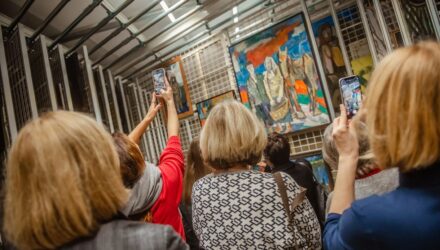 muzie_lt_251200_e01_xxx