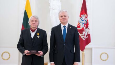 caikau_po_260200_e01_xxx