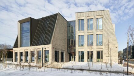 l34_vn_260400_e02_xxx