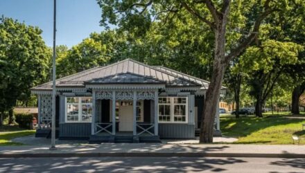 lipci_mu_260415_e01_xxx