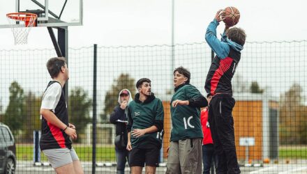 sport_kn_261000_e01_xxx